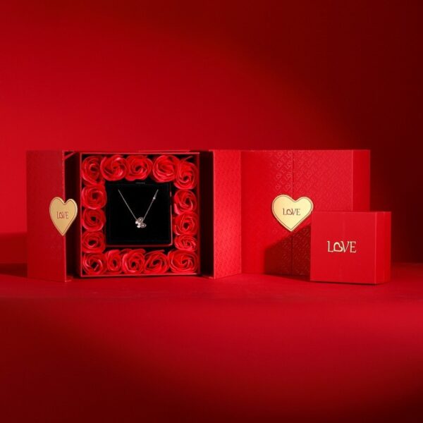 Valentine's Day Gift Box Creative Buy Fashion Gift Box - Image 3